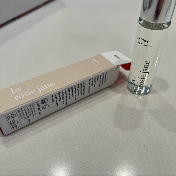 By ROSIE JANE, Missy Perfume Oil Roller Ball! Brand New .23fl oz - Picture 6 of 6